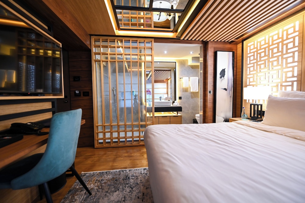 Hanami Design Hotel — Belgrade — photo 5