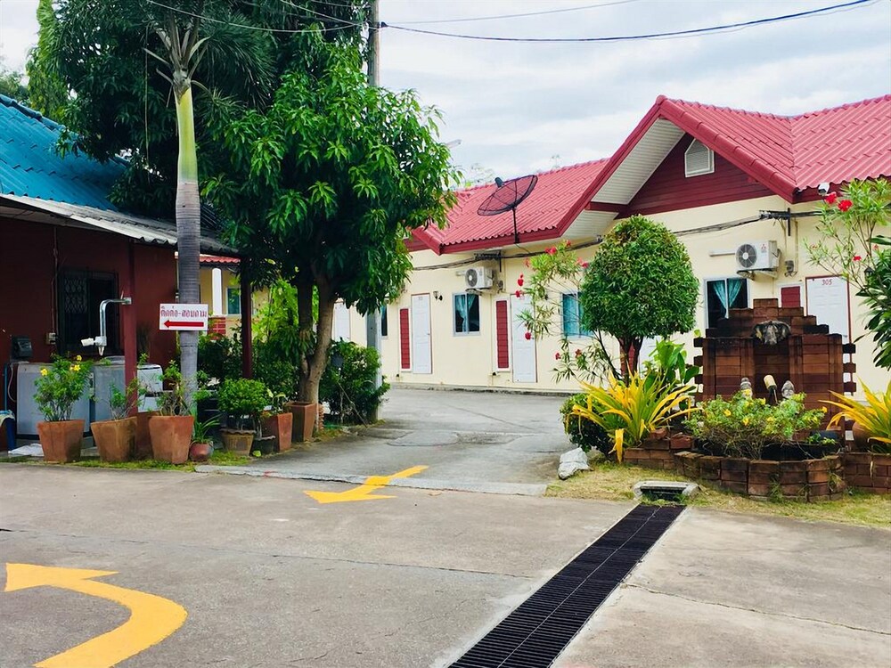 Purin Place in Pluak Daeng, Thailand