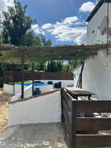 Retiro da Lua - carbon neutral hotel in Montargil