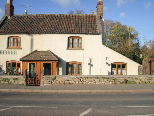 The Cottage — 4-Star Luxury Hotel in Wells, United Kingdom