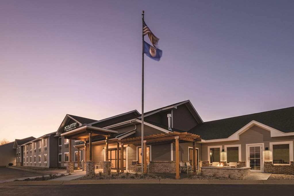 Country Inn & Suites by Radisson Northfield MN — hotel in Northfield