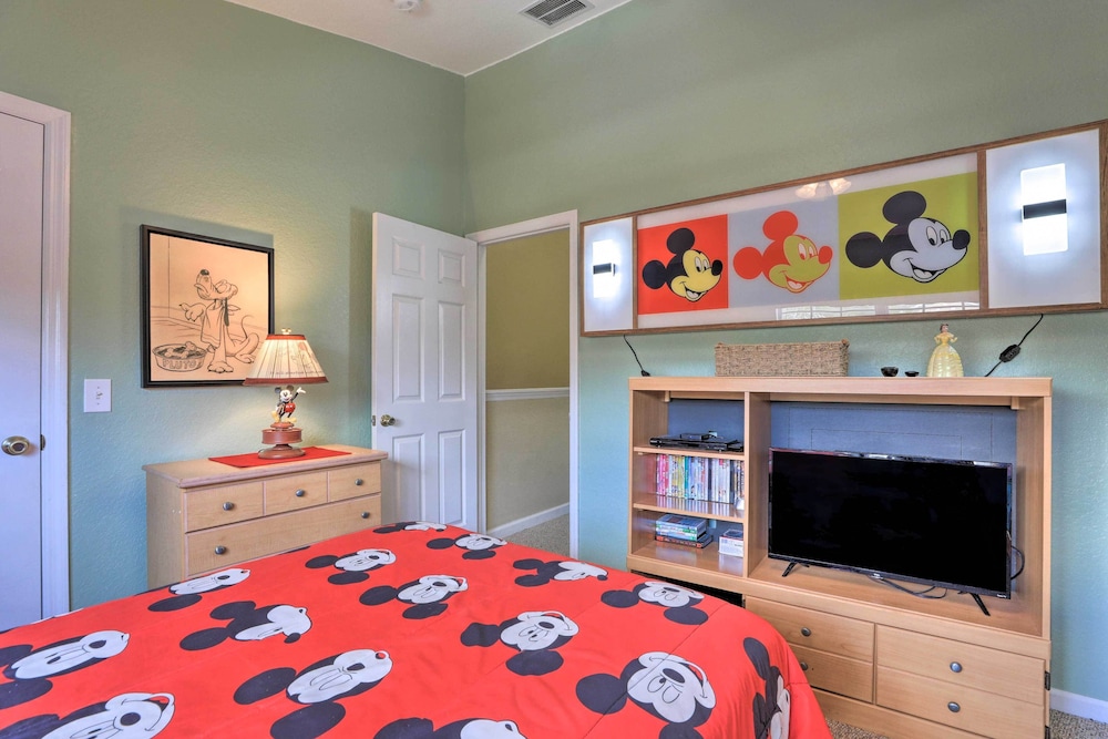 Resort Townhome w Splash Pool 7 Mi to Disney - photo 10