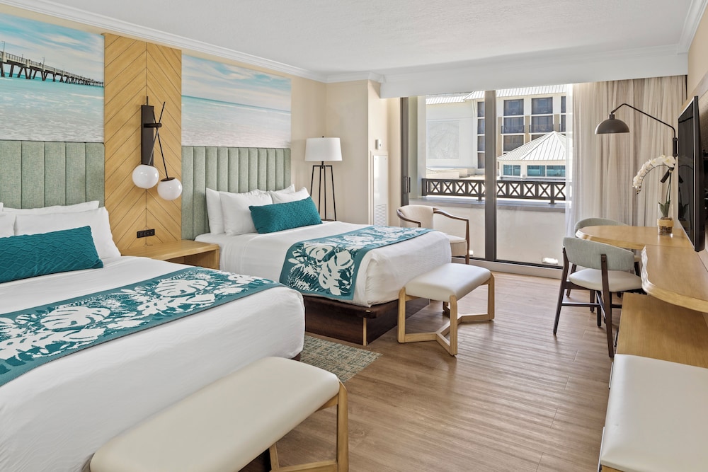 Opal Grand Oceanfront Resort & Spa - photo 9