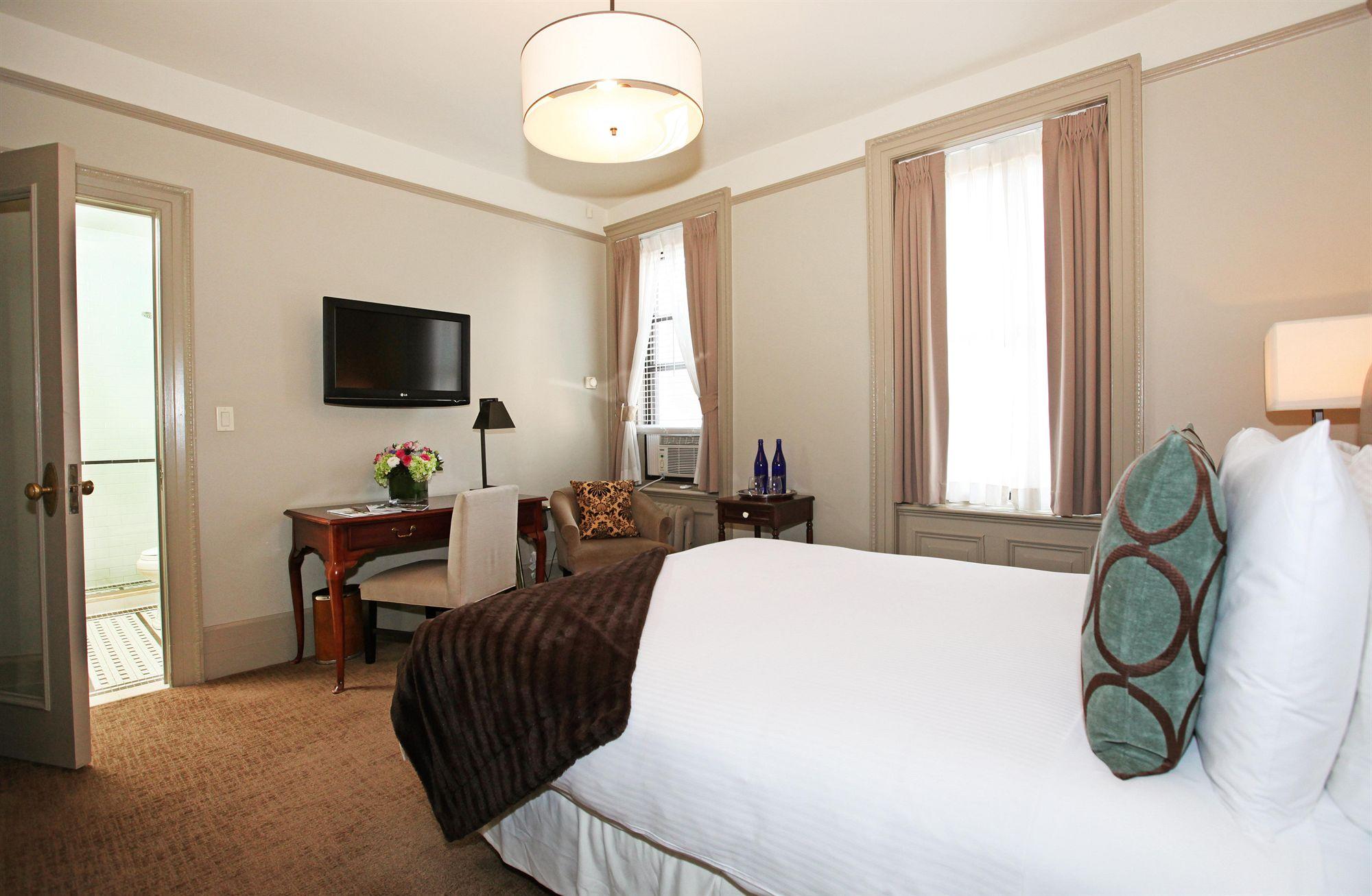Hotel Wales - photo 7