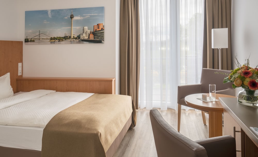 Hotel Chrisma - last minute hotel in Duesseldorf