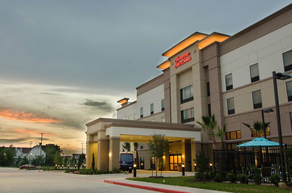 Hampton Inn & Suites by Hilton Houston North IAH - photo 35