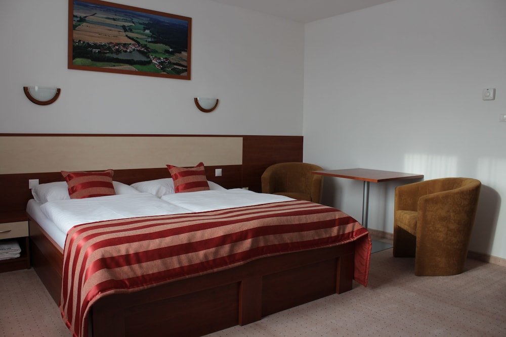 Hotel Auto Jas — Nitra — photo 5