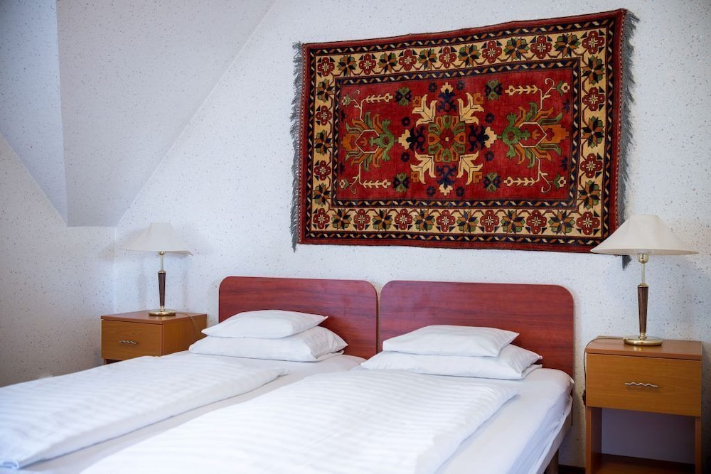 Wellness Hotel Szindbád — Balatonlelle — photo 3