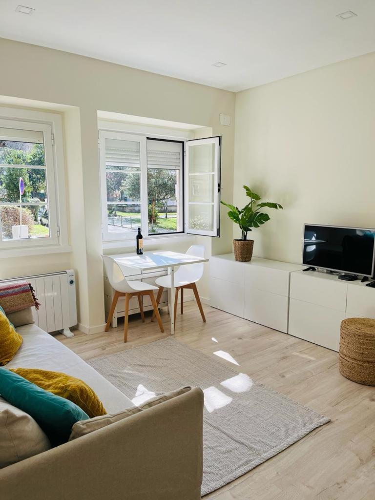 Charming Apartment To Feel Lisbon