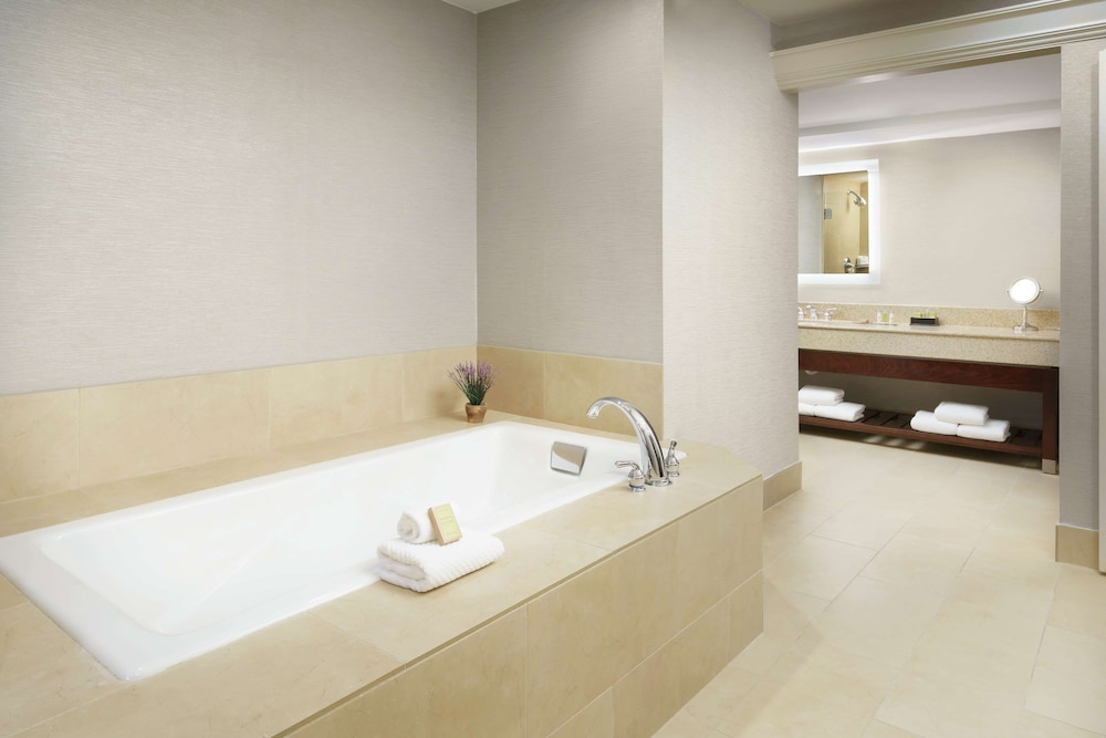 DoubleTree by Hilton Colorado Springs - photo 40