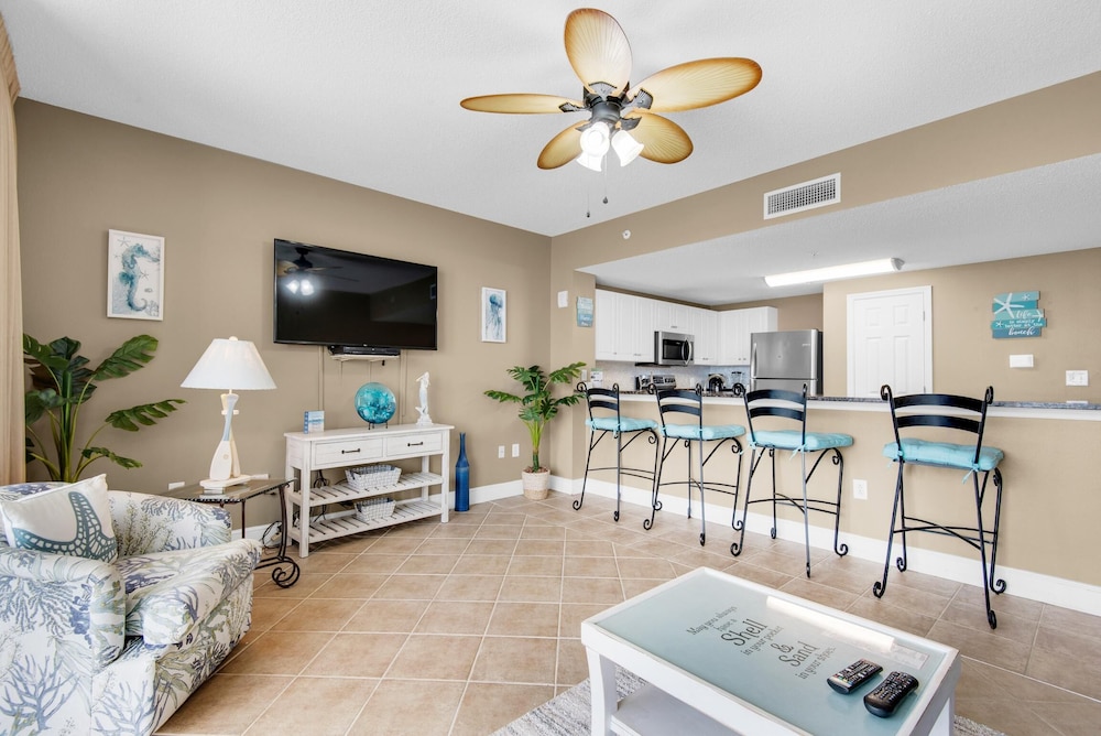 Majestic Beach Towers 1 1313 - photo 4