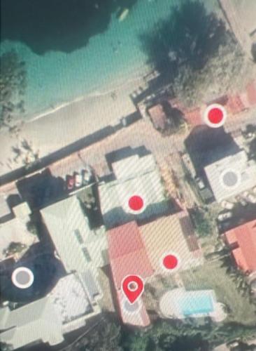 Vacances Anse Mitan Plage Piscine Restaurants — 4-Star Luxury Hotel in Les Trois-Ilets, Martinique