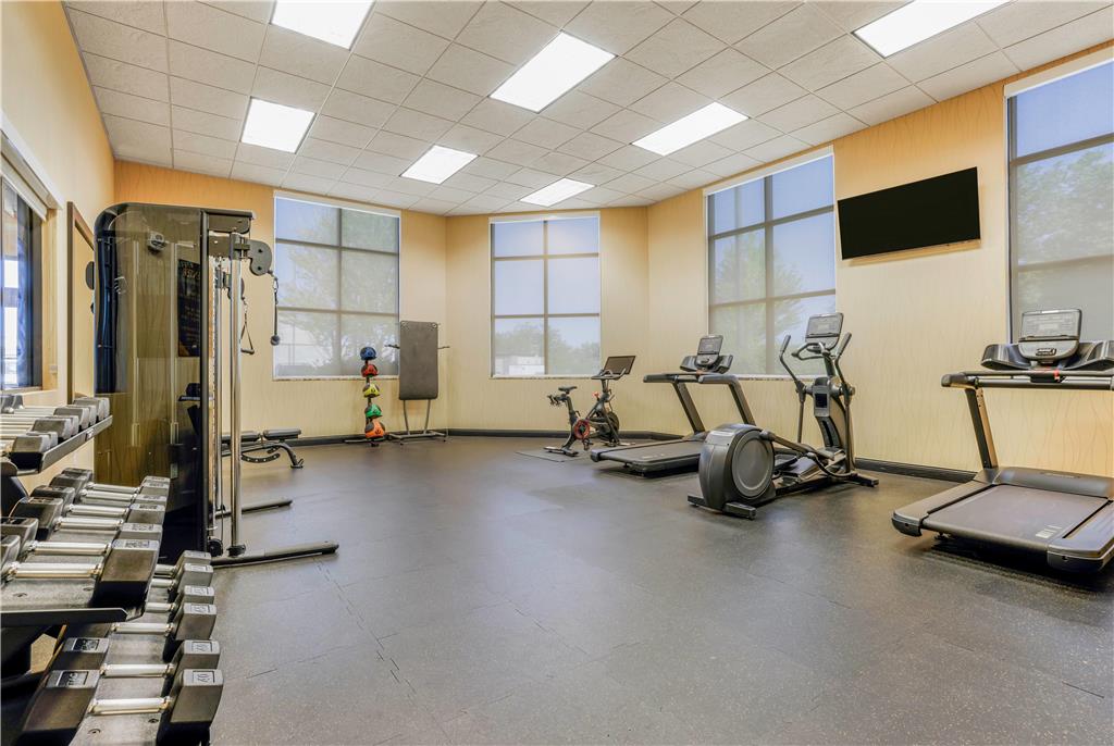 La Quinta Inn & Suites by Wyndham Twin Falls - photo 10