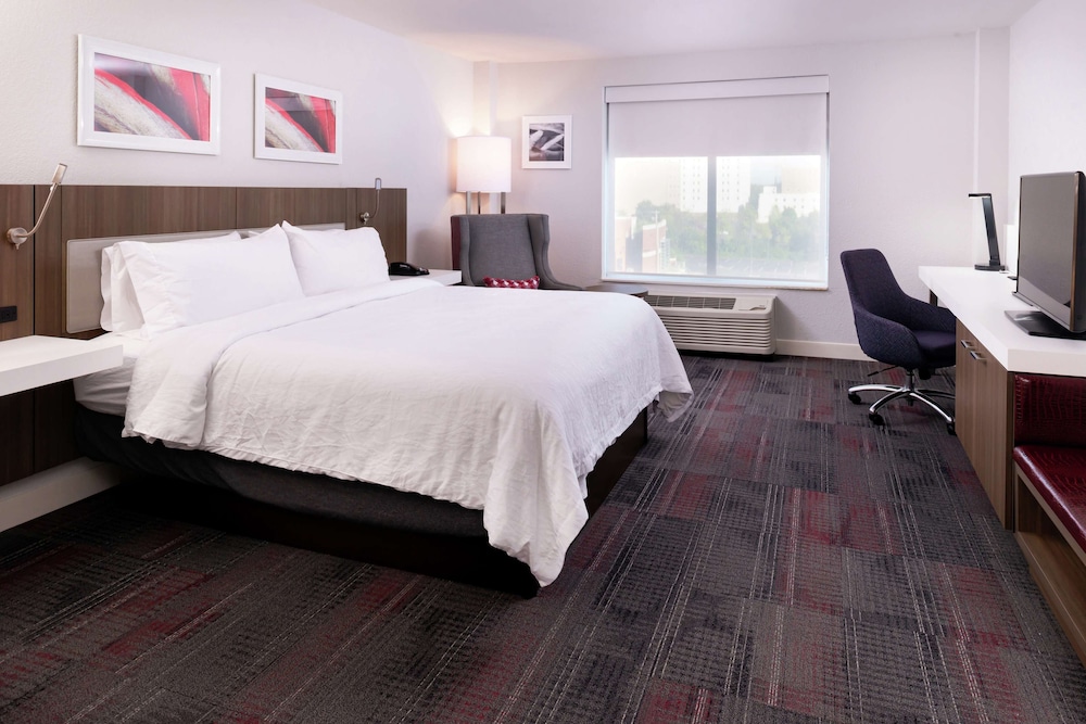 Hilton Garden Inn Columbia Downtown SC - photo 8