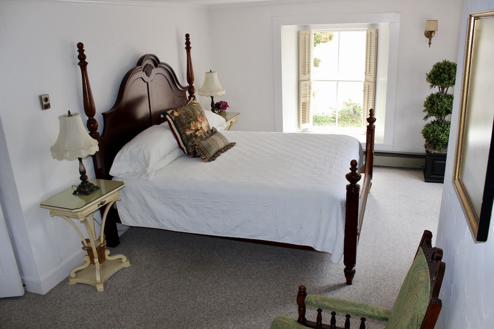Merritt House Hotel - photo 18