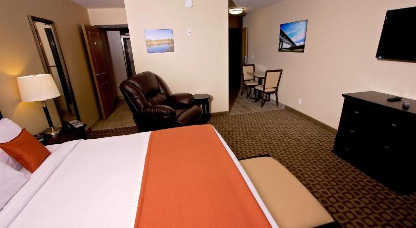 Service Plus Encore — Drayton Valley — photo 5