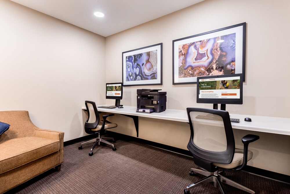 Candlewood Suites Eau Claire I 94 by IHG - photo 20