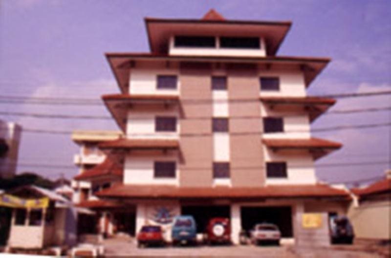 Karya Bahana - last minute hotel in Jakarta