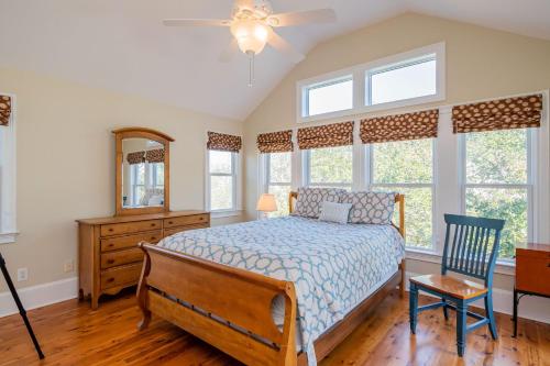Alta Mira by Oak Island Accommodations - photo 3
