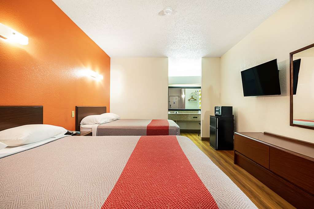 Motel 6 Covington TN - photo 8