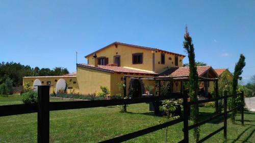 Il Cardoncello - carbon neutral hotel in Sindia