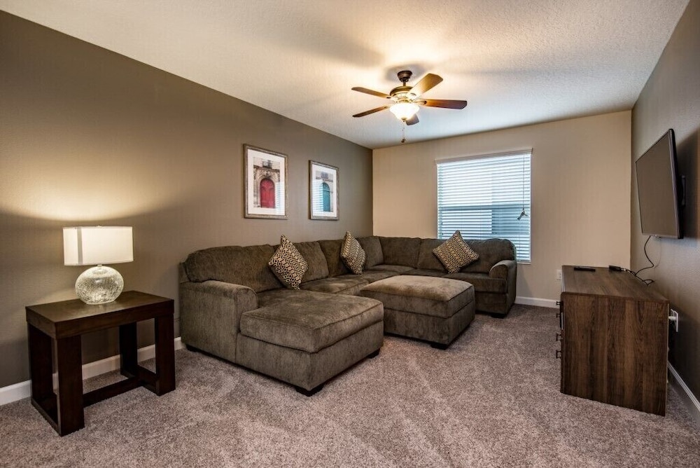 6 Bdrm 5 Bath Golf Resort - photo 10