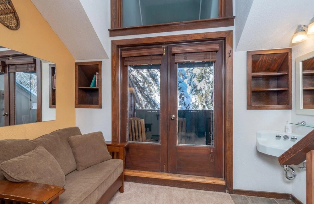 Manitou Lodge 10 Hotel Room by Alpine Lodging Telluride - photo 4