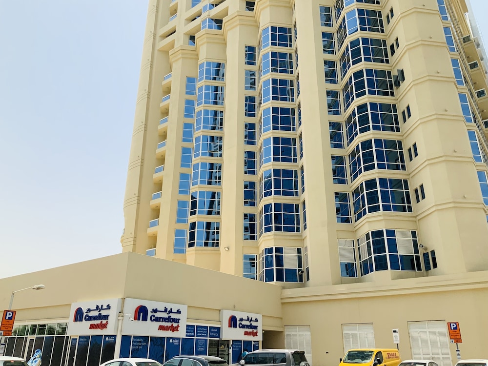 Classic One Bedroom — 4-Star Luxury Hotel in Dubai, United Arab Emirates