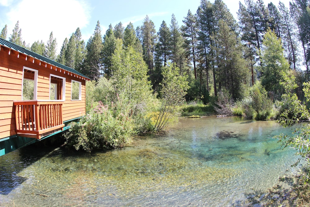 Crater Lake Resort - photo 64