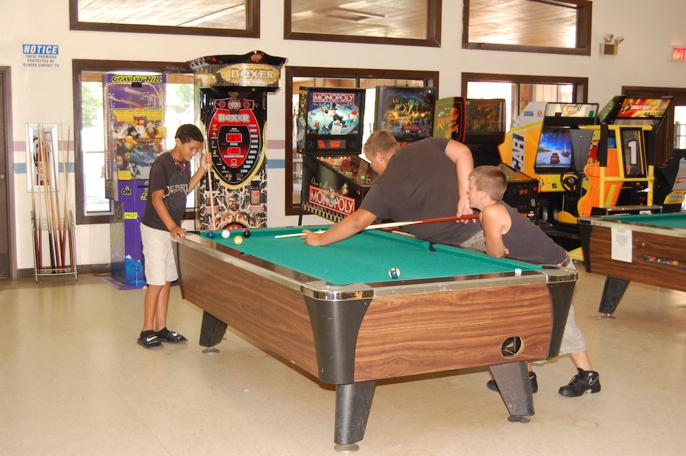 Forest Lake RV & Camping Resort - photo 10