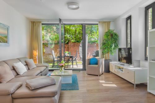 Toms Kajute — 4-Star Luxury Hotel in Heiligenhafen, Germany