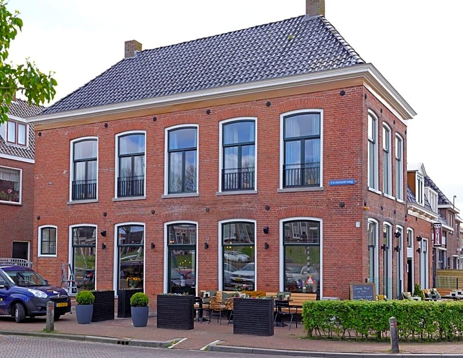 Hotel Van Der Meer - carbon neutral hotel in Dokkum