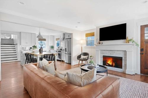 The Magnolia House 7 Beds & Full of Charm — 4-Star Luxury Hotel in Nashville, United States
