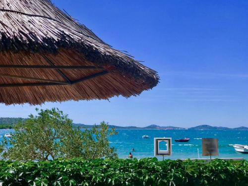 Apartmani Meić Pirovac — 4-Star Luxury Hotel in Pirovac, Croatia