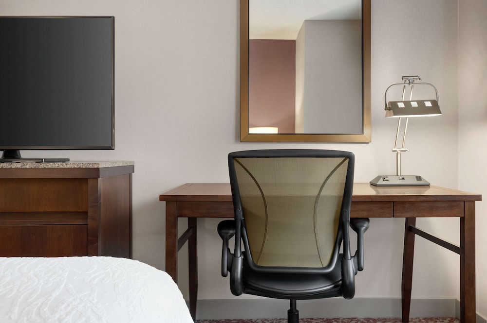 Hilton Garden Inn Louisville Downtown - photo 18
