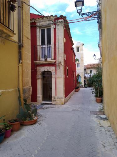 casa giulietta Ronco del Carmelo 2 — 4-Star Luxury Hotel in Siracusa, Italy
