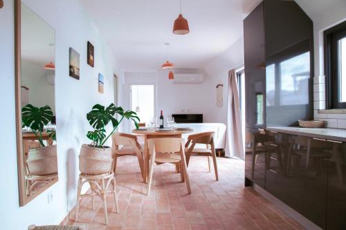 Mar Ria 8 — 4-Star Luxury Hotel in Fuzeta, Portugal