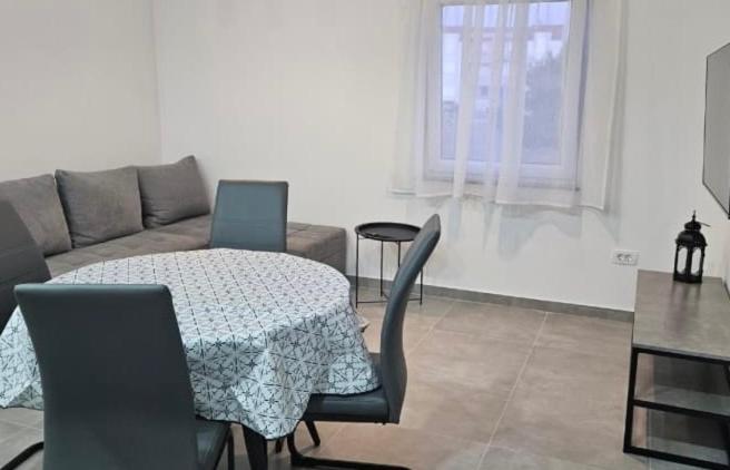 Apartman Jim - carbon neutral hotel in Unknown City