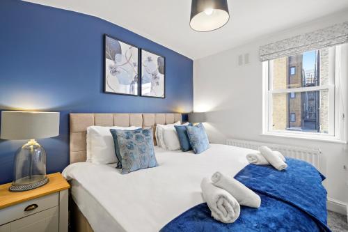 Camden Cottage 2 Bedroom house in Camden Town — 4-Star Luxury Hotel in London, United Kingdom