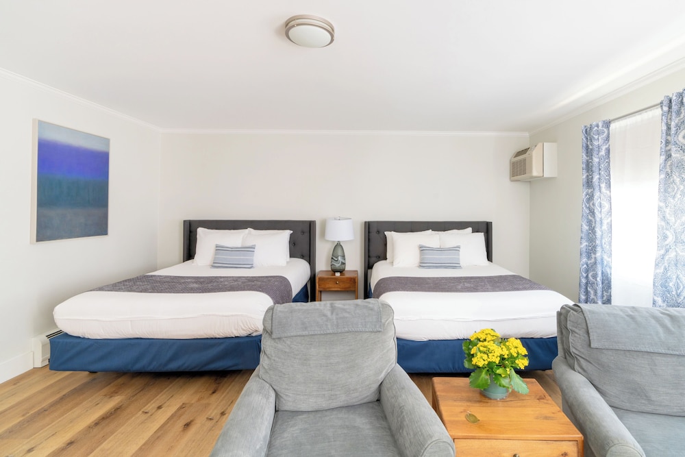 Iron Masters Inn on Main - photo 5