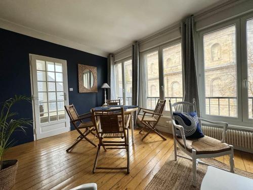 Gj Holiday Escapes Le Tiki de Notre Dame Duplex Vue Cathedrale in Boulogne-Sur-Mer, France