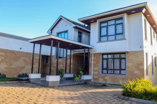 Kairos Villa — 4-Star Luxury Hotel in Naivasha, Kenya