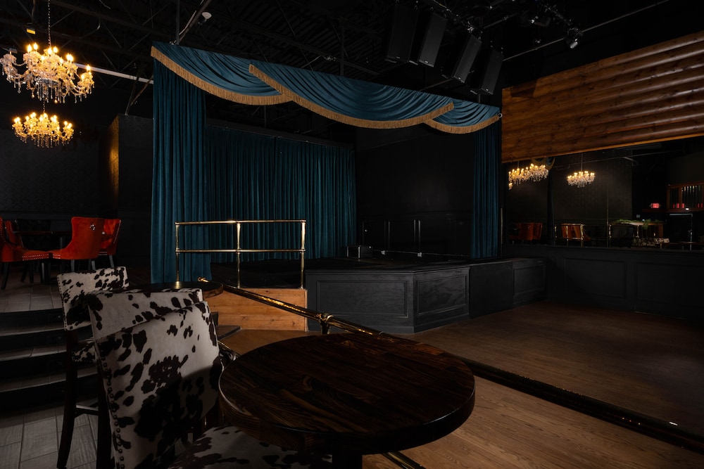 The Westerner Extended Stay - photo 46