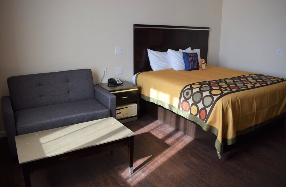 Texas Bungalows Hotel and Suites Austin - photo 10