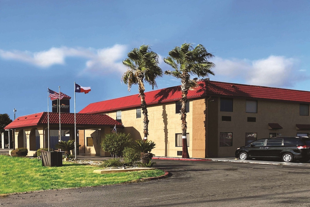 Baymont by Wyndham Del Rio - photo 7