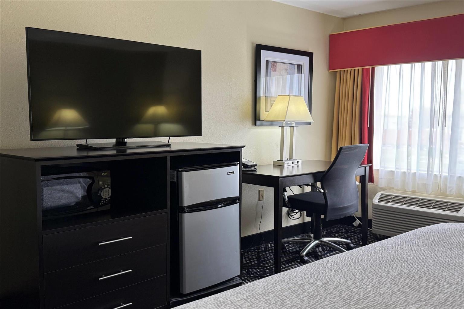 Baymont by Wyndham Evansville North Haubstadt - photo 7