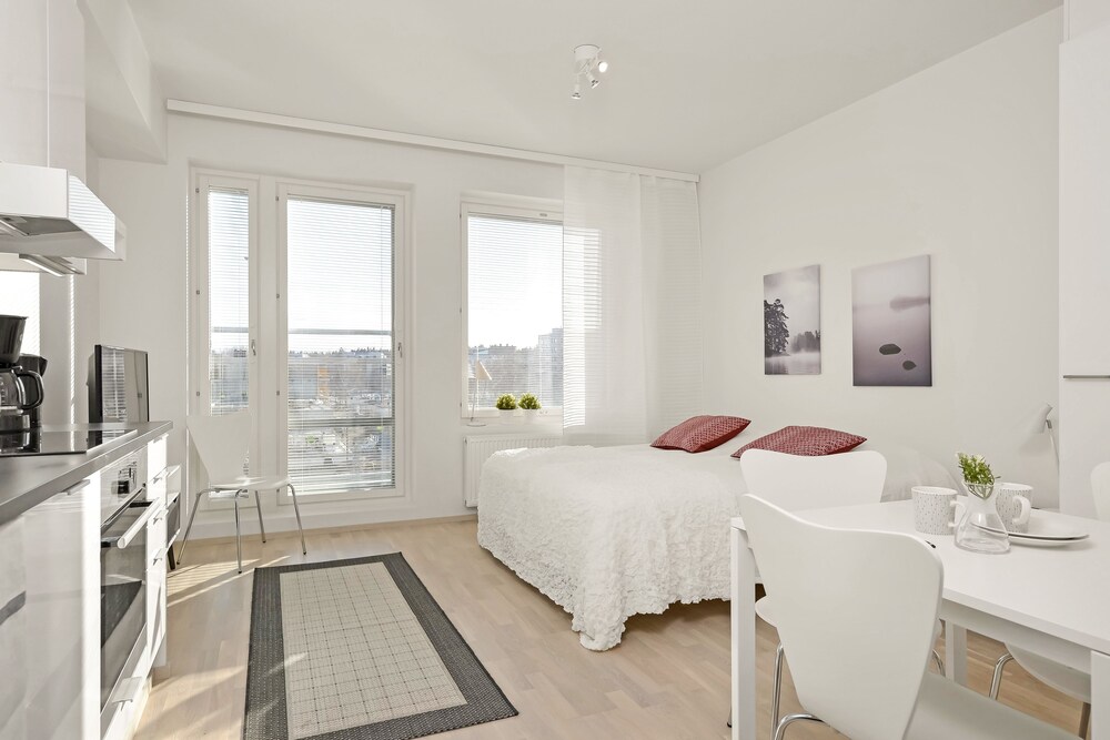 Kotimaailma Kompakti kaunis yksiö kahdelle Leppävaara — 4-Star Luxury Hotel in Helsinki, Finland