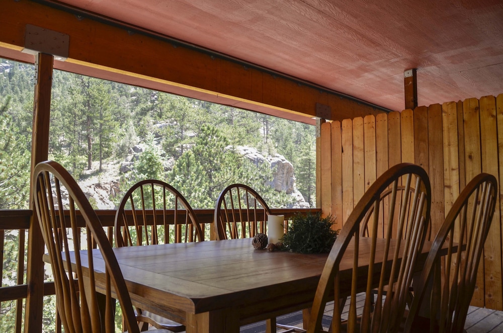 The Woolly Bugger Inn - photo 101