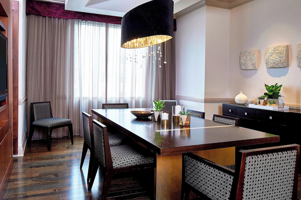 Renaissance Atlanta Midtown Hotel - photo 12