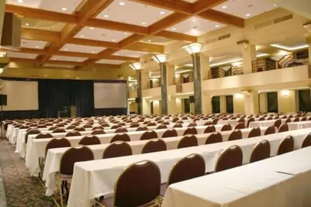 Atheneum Suite Hotel - photo 19